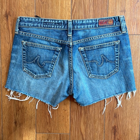 Adriano Goldschmied Shorts - Picture 2 of 6